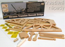 Jednotlivé části dřevěného modelu zvedacího mostu