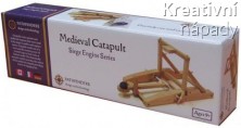 Krabice od dřevěného modelu středověkého katapultu