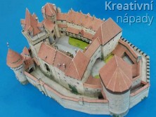 Papírový model / vystřihovánka - Hrad Kreuzenstein (736)