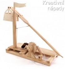 Dřevěný model Da Vinciho Trebuchetu