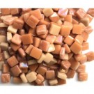  - Žhavý okr skleněná mozaika mix 8x8x4mm